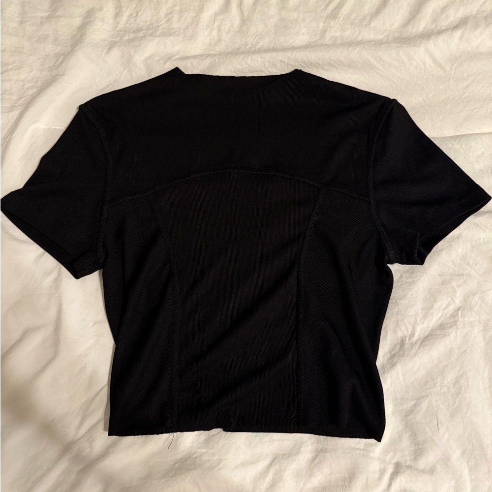 SHEIN Classic Black Cropped Tee - Small